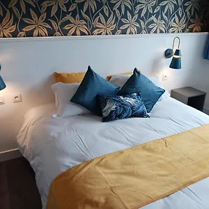 Hotel The Originals Access, Millau Sud