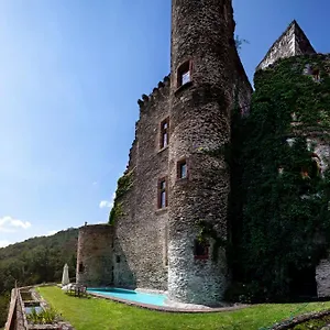 Bed and breakfast D'hotes Au Chateau De Belcastel, Belcastel (Aveyron)